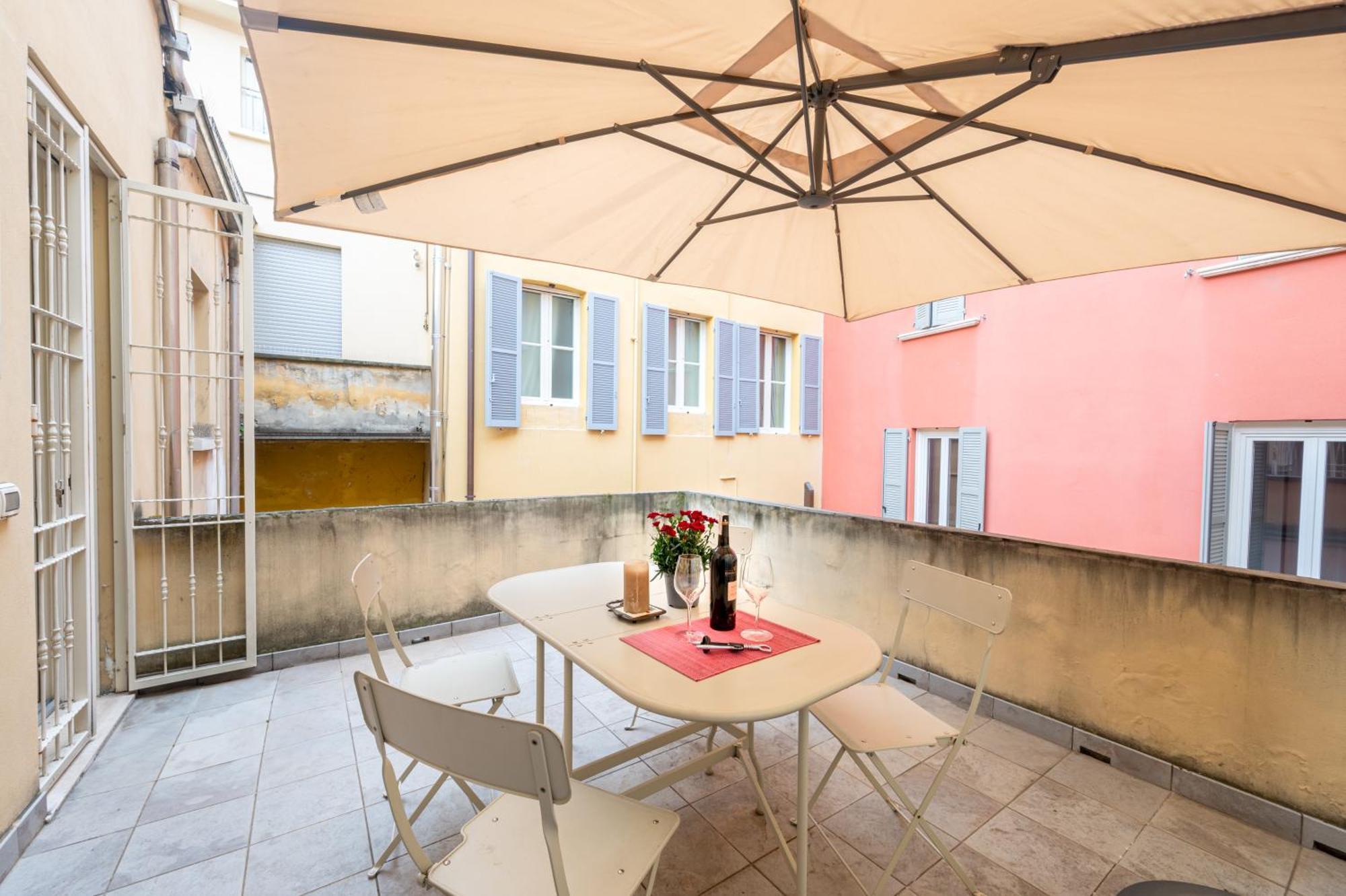 Teatro Regio Exclusive Apartment Parma Ngoại thất bức ảnh